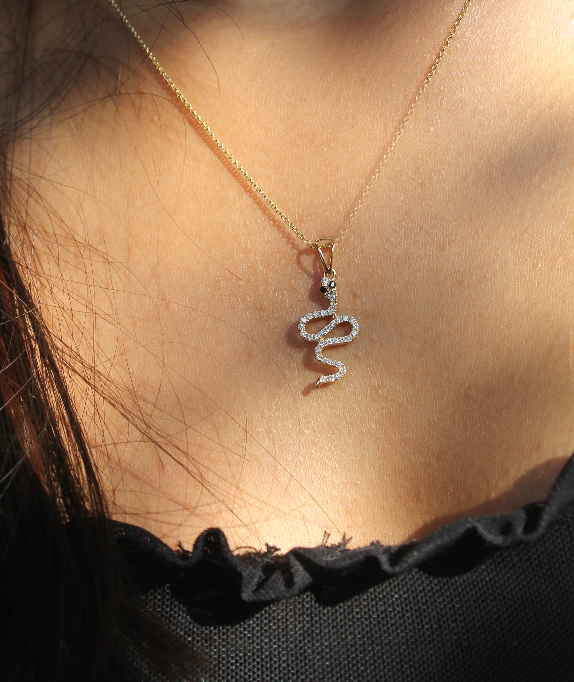 Diamond Snake Pendant 0.25 ct