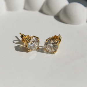 Lab-Grown Diamond Stud Earrings