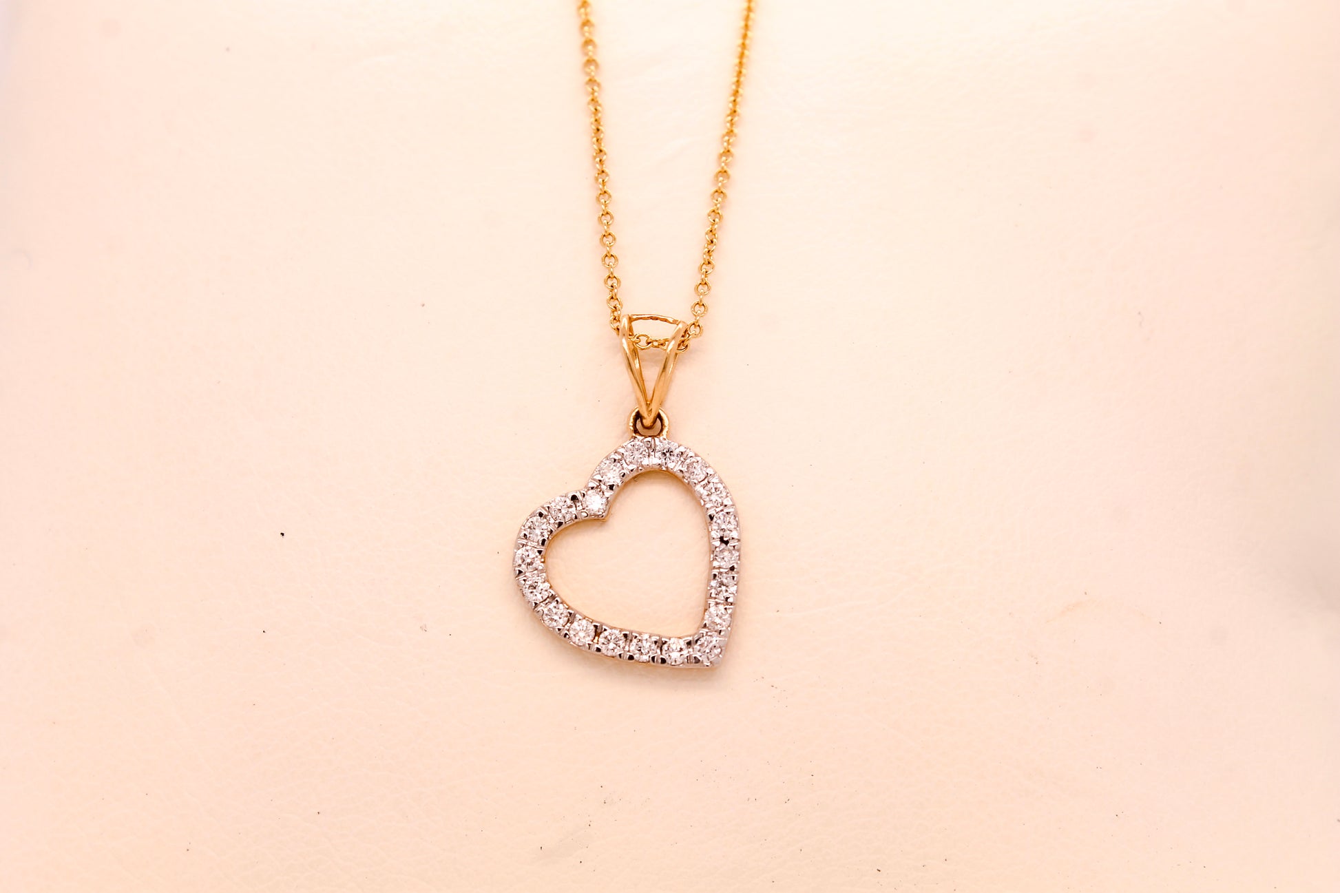 Diamond Heart Pendant 0.28 ct