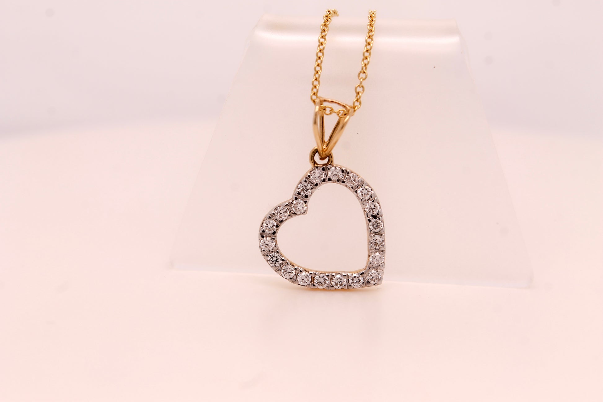 Diamond Heart Pendant 0.28 ct