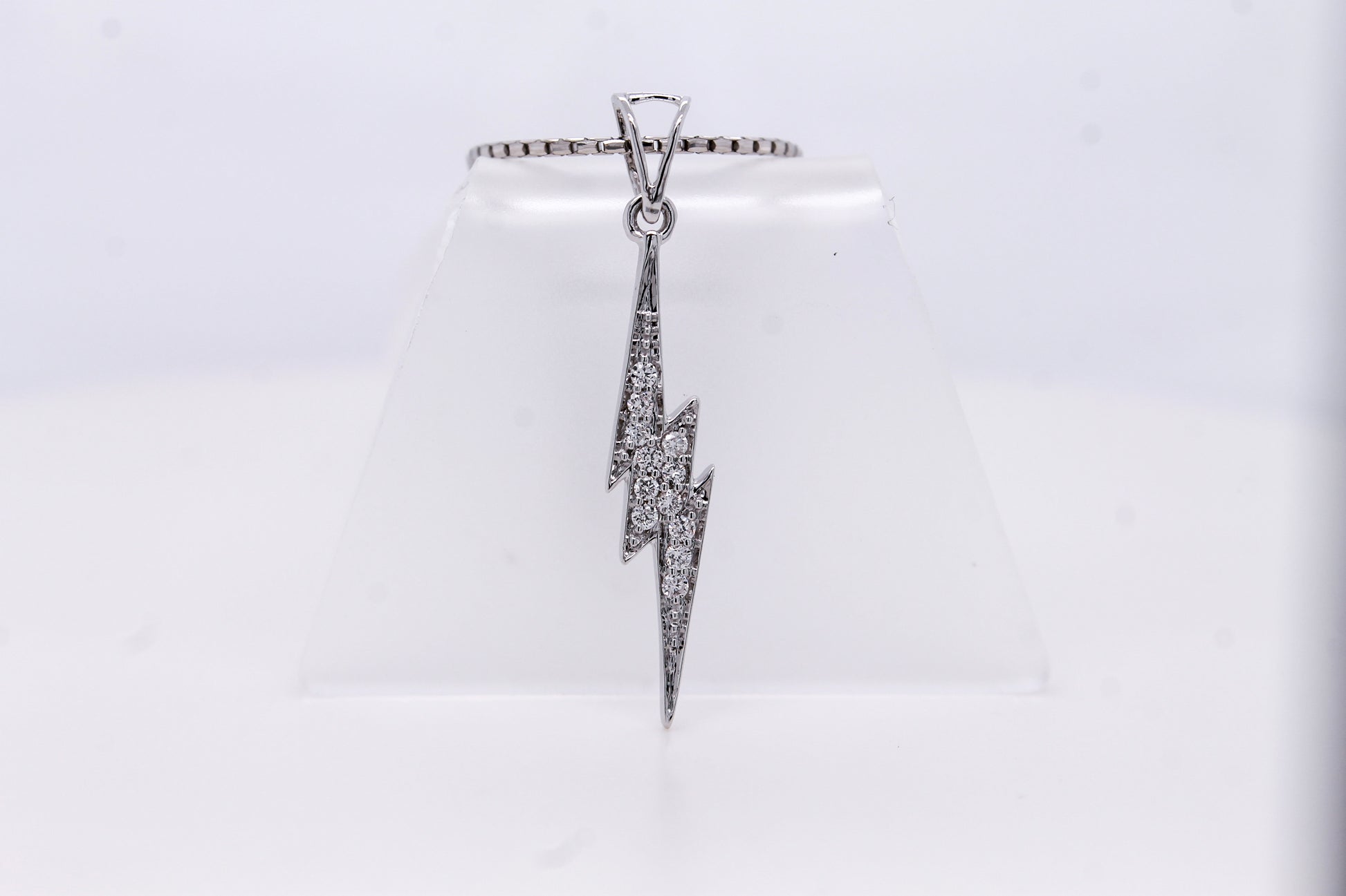 Diamond Light Pendant 0.23 ct