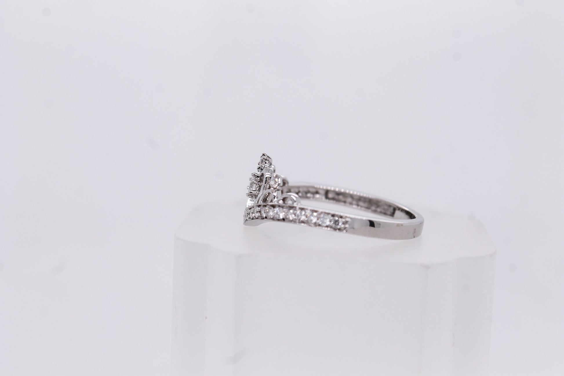 Diamond Crown Ring 0.23 ct