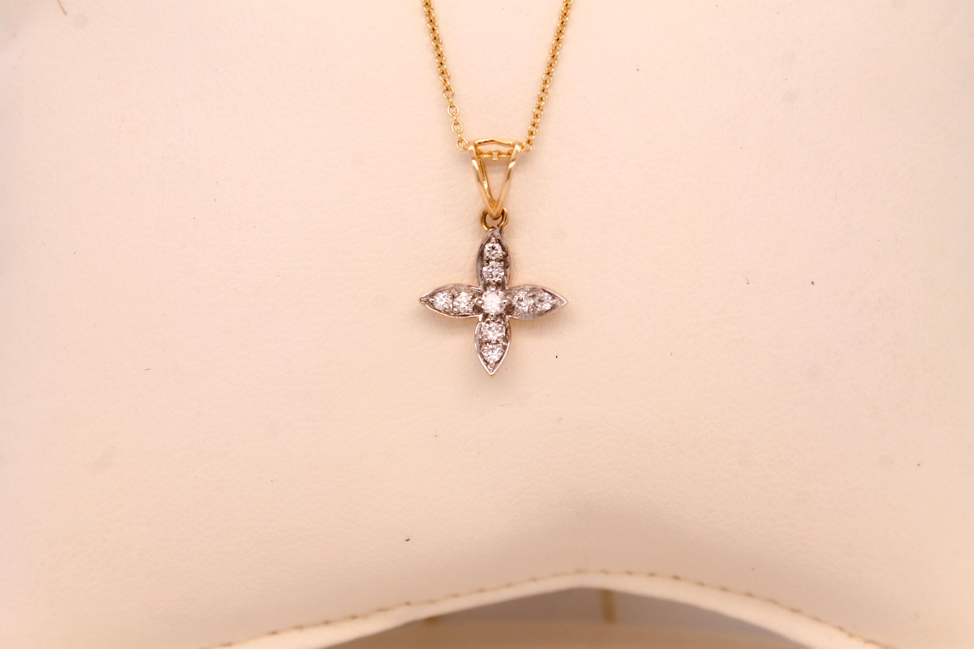 Floral Diamond Pendant