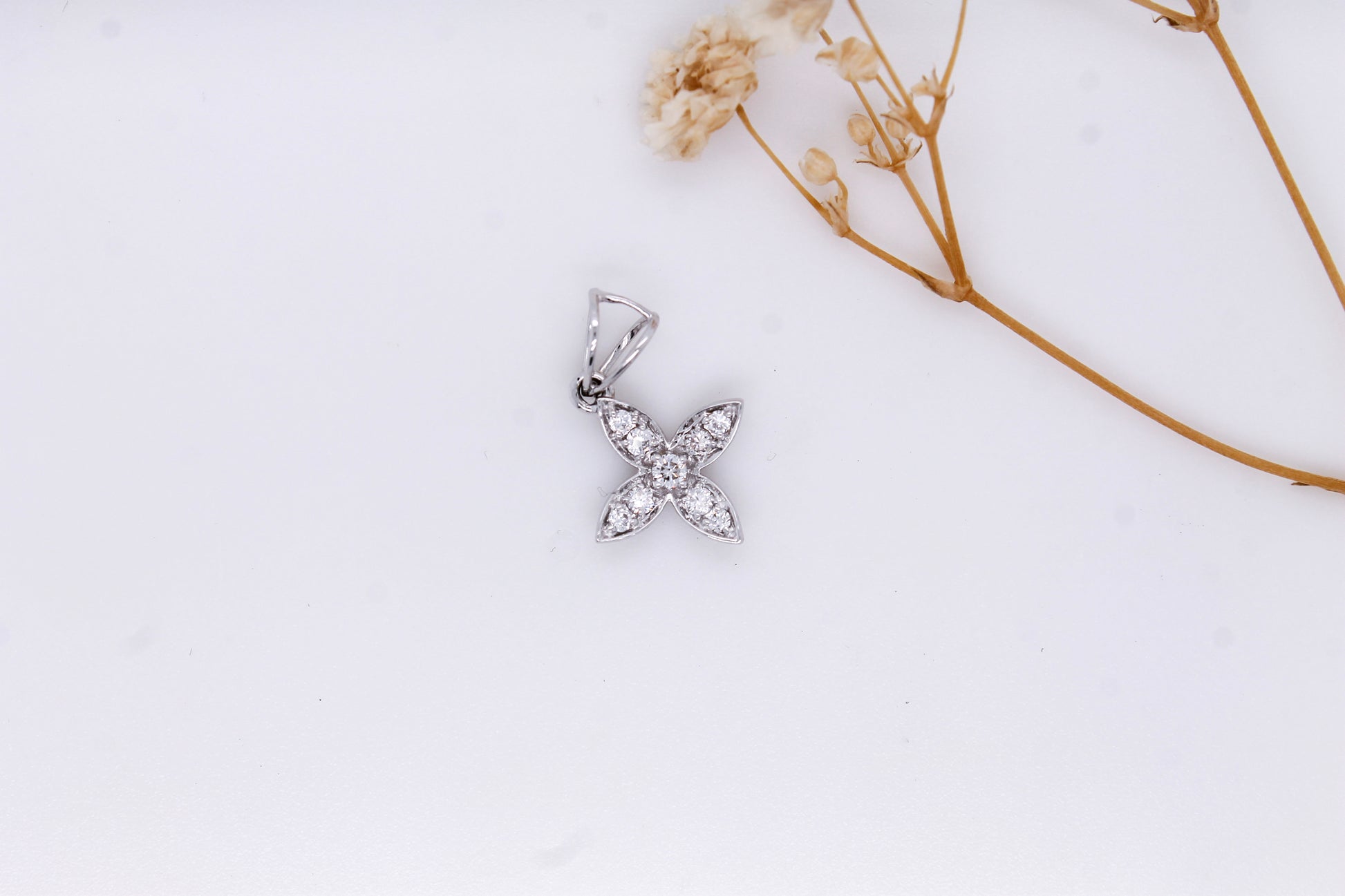 Floral Diamond Pendant