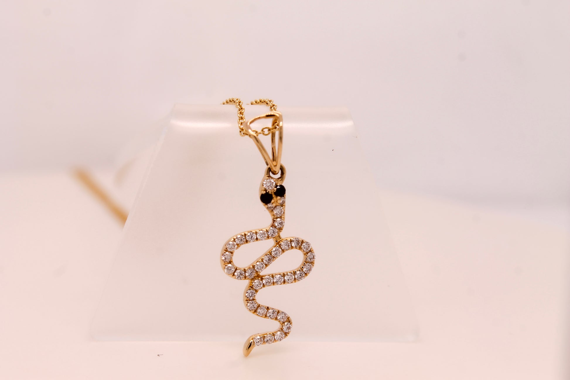 Diamond Snake Pendant 0.25 ct