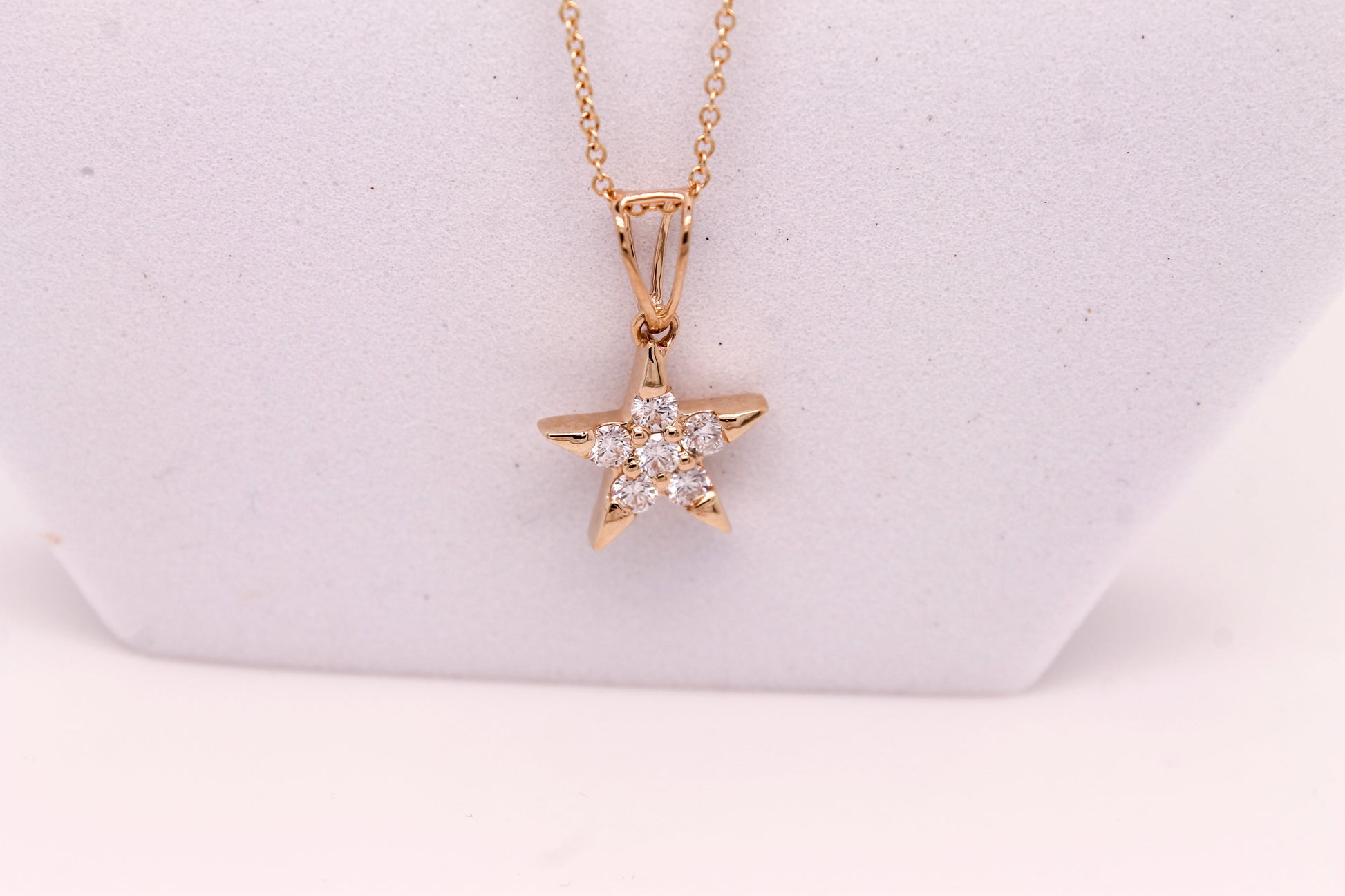 Diamond Star Necklace 0.27 ct